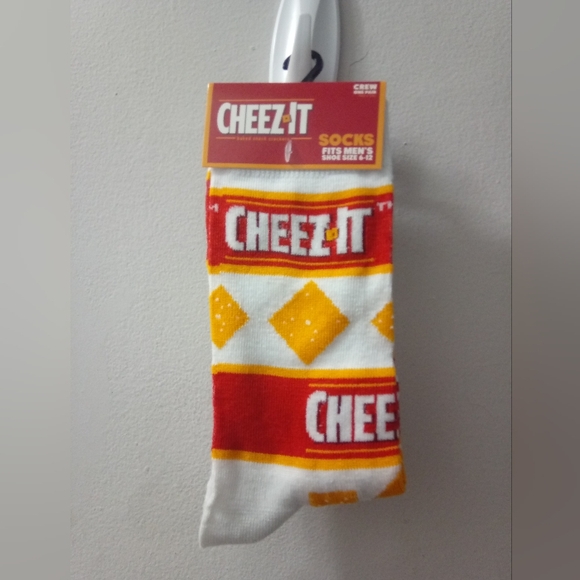 🚨 SOLD OUT🚨Cheez-It, Socks, Crew Style, Size Fits Men's 6-12, Color White, - Picture 2 of 6